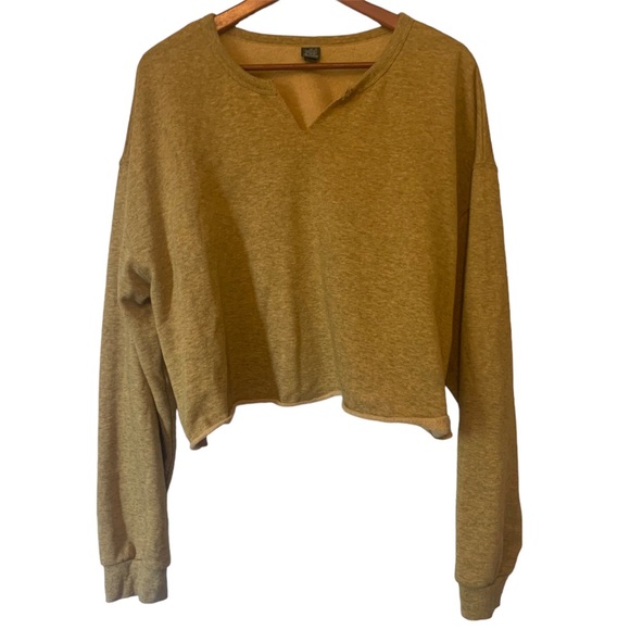 wild fable Tops - [wild fable] Cropped Pullover